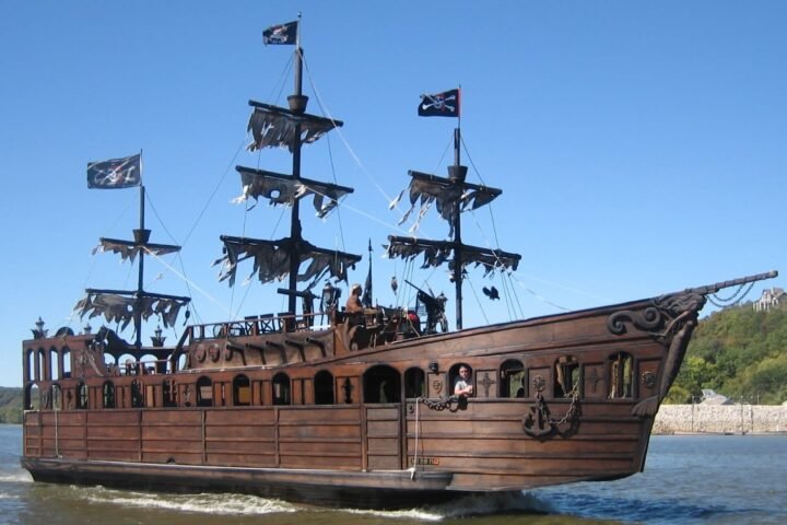 Pirate Ship